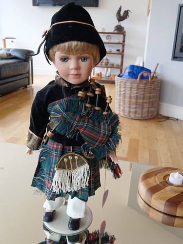 The piper inch - the,