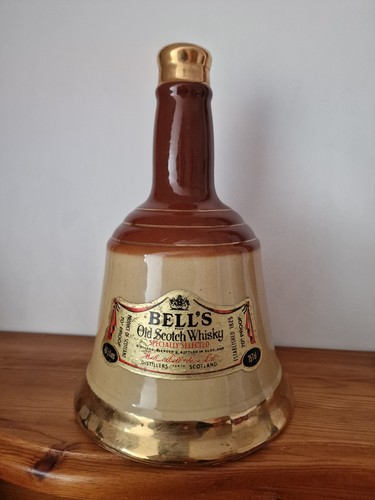 Wade ceramic bells old scotch - wade,
