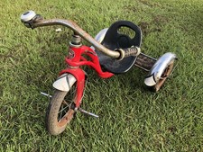 Schwinn Roadster Tricycle Red