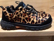 Women’s Nautilus  Size 11