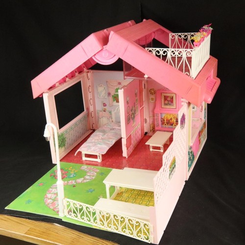 Vintage barbie foldable - barbie,