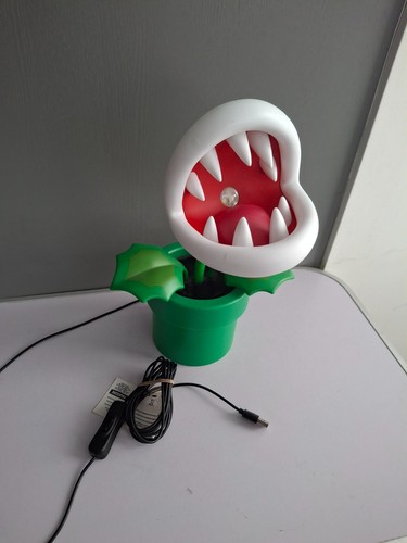 Nintendo super mario piranha - super,