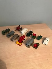 JOB LOT OF DIECAST  MOTOR  VEHICLES   OO GAUGE