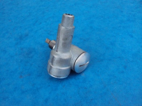Genuine triumph tacho drive - genuine,