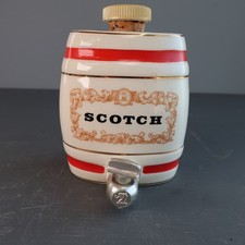 Vintage Wade Royal Victoria