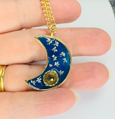 Crafted necklace with dried