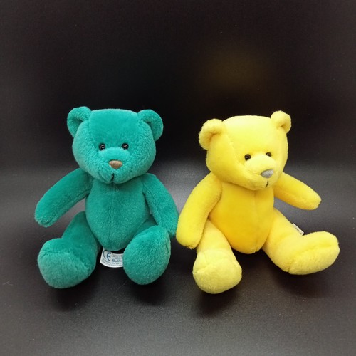 Vintage 2000 all creatures - x,