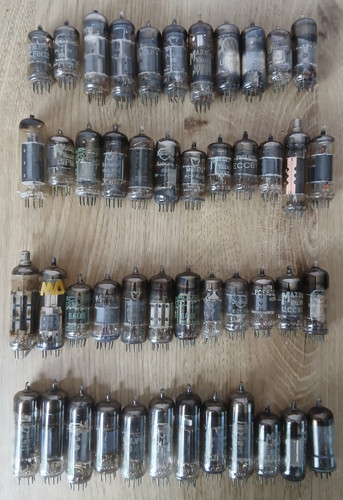 47x tubes vintage radio - radio, lamps