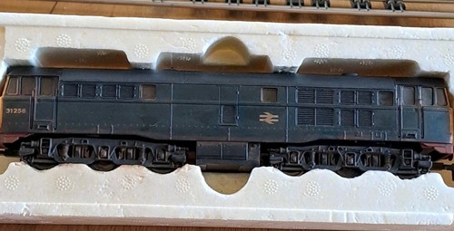 Hornby r3067 class - hornby, 31