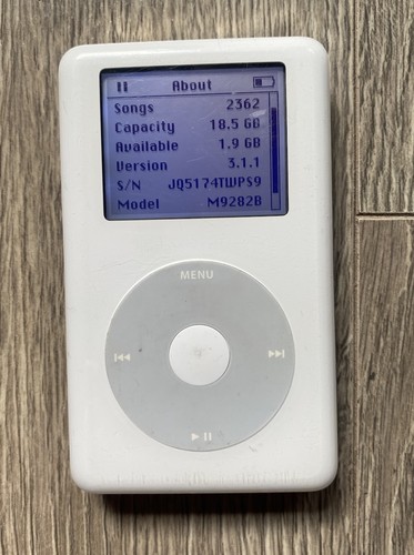 Apple ipod 4th - 4th, white