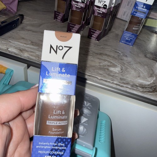 No7 lift luminate triple - lift,