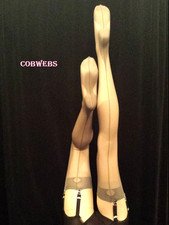 LOR VINTAGE SHEER SEAMED NYLONS   10