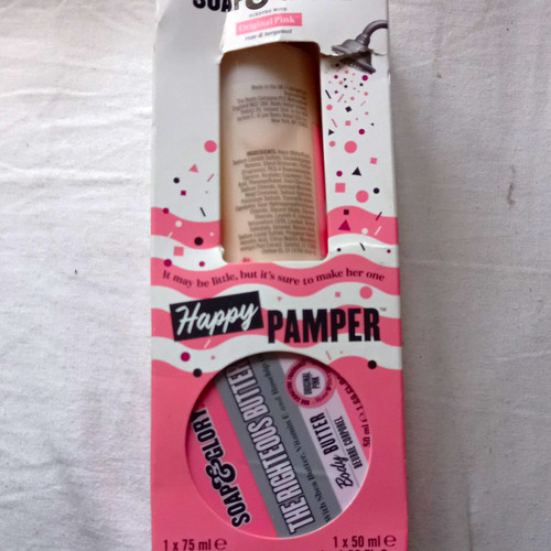 Soap glory happy pamper - &,