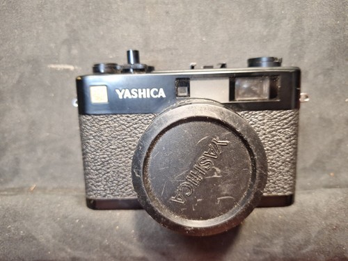 Vintage yashica 35mm camera - yashica,