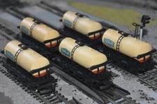 Lima St Ivel 6 wheel Tank Wagons x5 Five Milk Tankers vgc OO Gauge W44520