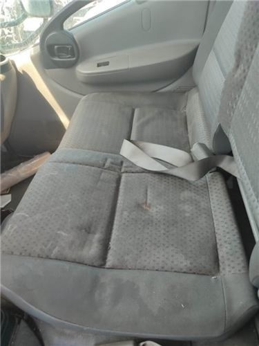 Front seat nissan - front, rh