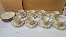 Royal Doulton Lambeth Ware Norfolk Cup and Saucer Set With Side Plates x8
