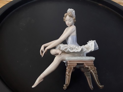 Lladro ballerina figurine - ballerina,
