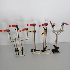 Four Vintage Diecast Train Signals Hornby & Crescent 00 Gauge  V# 12 T