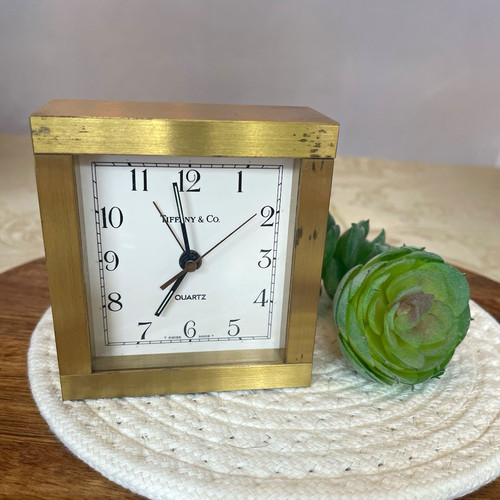 Tiffany swiss quartz - &,
