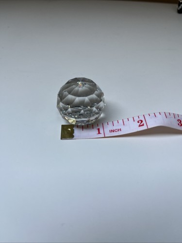 Small crystal paperweight - small,