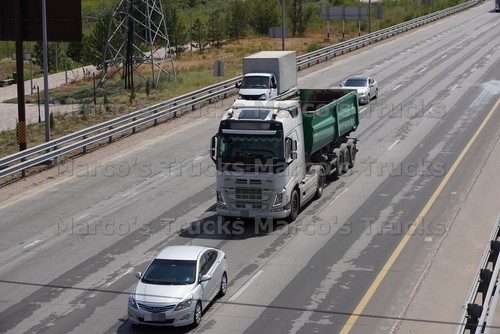 Truck photo volvo - truck,