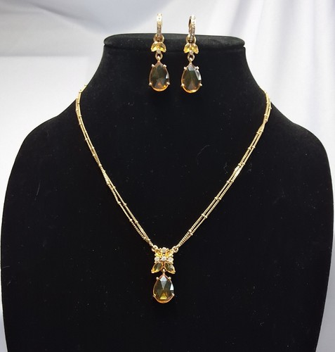 Elegant amber champagne - elegant,