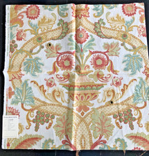 SCHUMACHER Fontenay Vase in