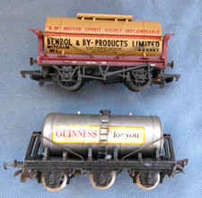 2 x OO gauge tanks wagons- Wrenn Guinness metal chassis- Mainline Benzol