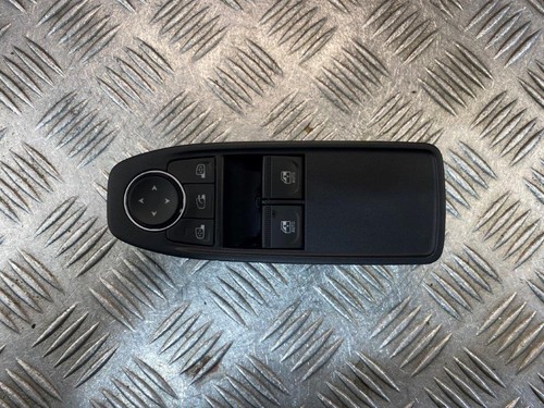 Renault clio mk5 driver - renault,