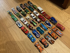 Hot wheels Bundle x 36