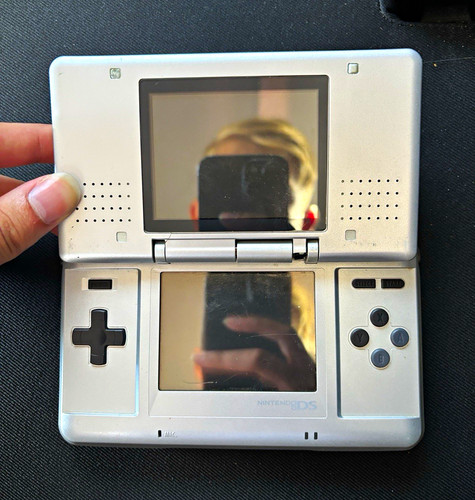 Nintendo loose bracket - nintendo,