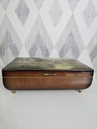 Vintage wooden musical - wooden,