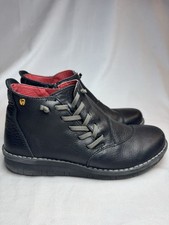 Women’s Black High Top