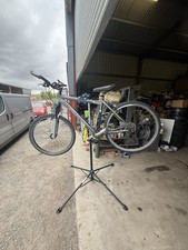 Specialized Rockhopper Mountain Road Bike Bontrager Elite Deore Manitou Axel