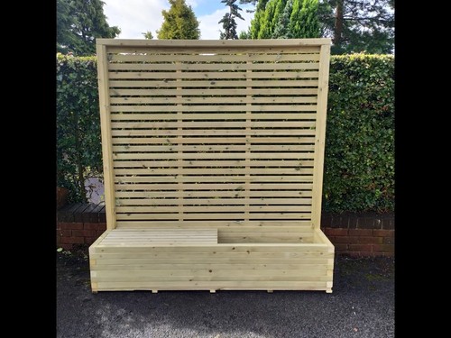 The winchcombe wooden - winchcombe, planter
