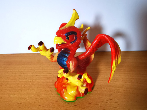 Sunburn skylanders spyro - sunburn,