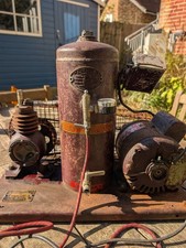 Vintage Aerograph DeVilbiss AGA1 compressor