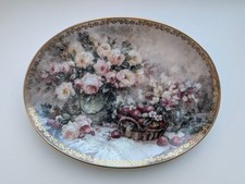 Oval collector Plate Lena