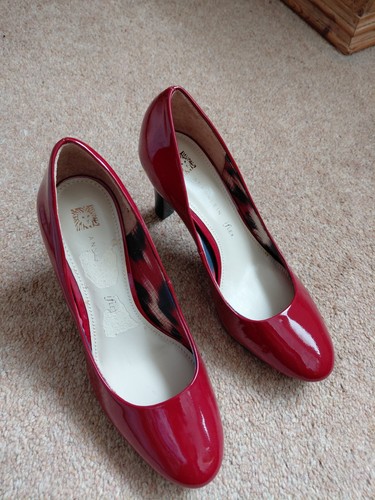 Patent leather anne klein - leather,