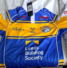 Leeds Rhinos 2025 Oxen Principal Home Shirt Replica UK Medium. New with tags.