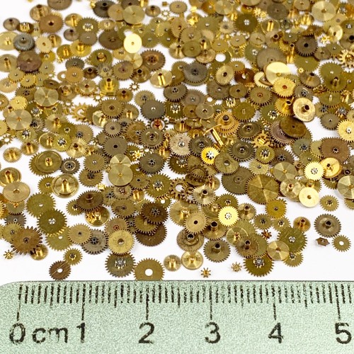 100 tiny gold watch gears - 100,