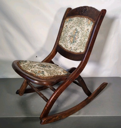 Small victorian era wooden - victorian,