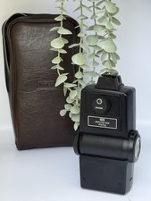 Vivitar Thyristor 283 Flash for Manual Focus SLR  Cameras