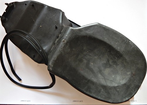 Genuine aprilia part ap8138156 - genuine,