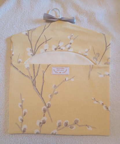 Handmade lemon laura - laura, ashley