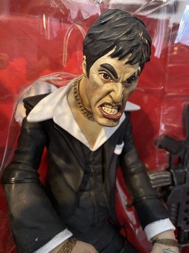 Mezco toyz talking - talking, scarface