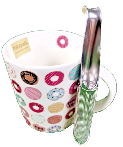 Pfaltzgraff 16oz donut pattern - donut,