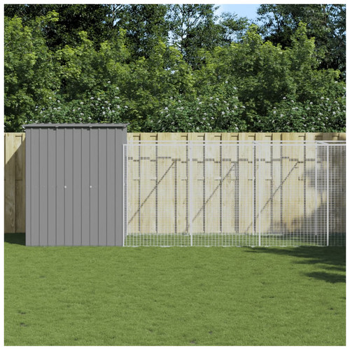 Dog house with - with, run