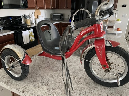 Schwinn roadster tricycle - roadster,